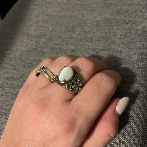 Gorgeous sterling silver stone ring - Picture 3 of 6